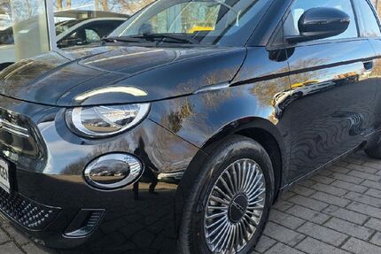 Fiat 500e 40.105 km 15.400 &euro; Böblingen 71034