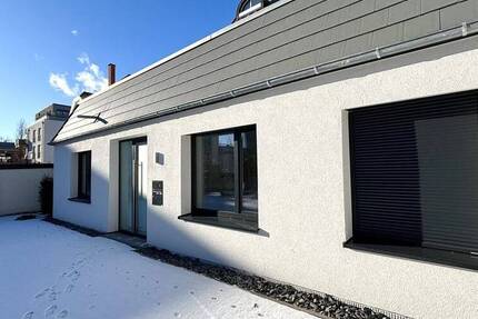 Wohnung Sindelfingen Mitte - 2 Zimmer, 89 m&sup2;, 1.180&euro; | Angebot:26190952