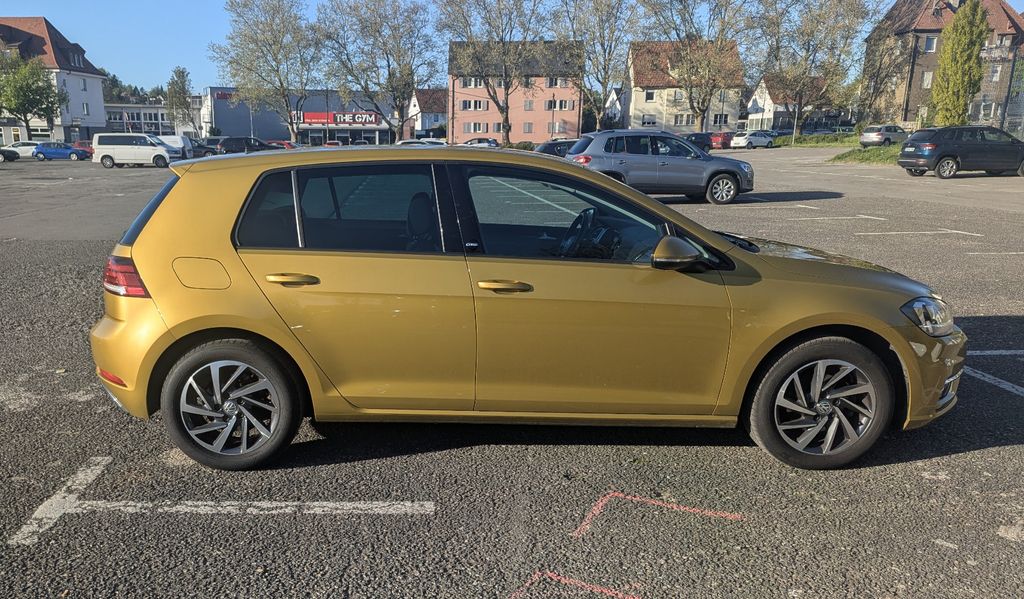 VW Golf 78.000 km 15.700 &euro; Reutlingen 72770