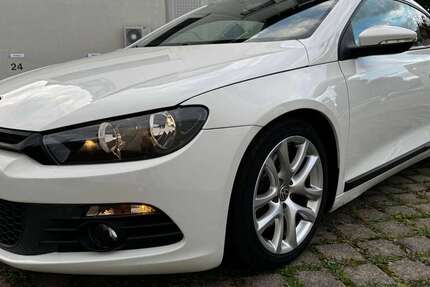 VW Scirocco 83.000 km 10.499 &euro; Metzingen 72555