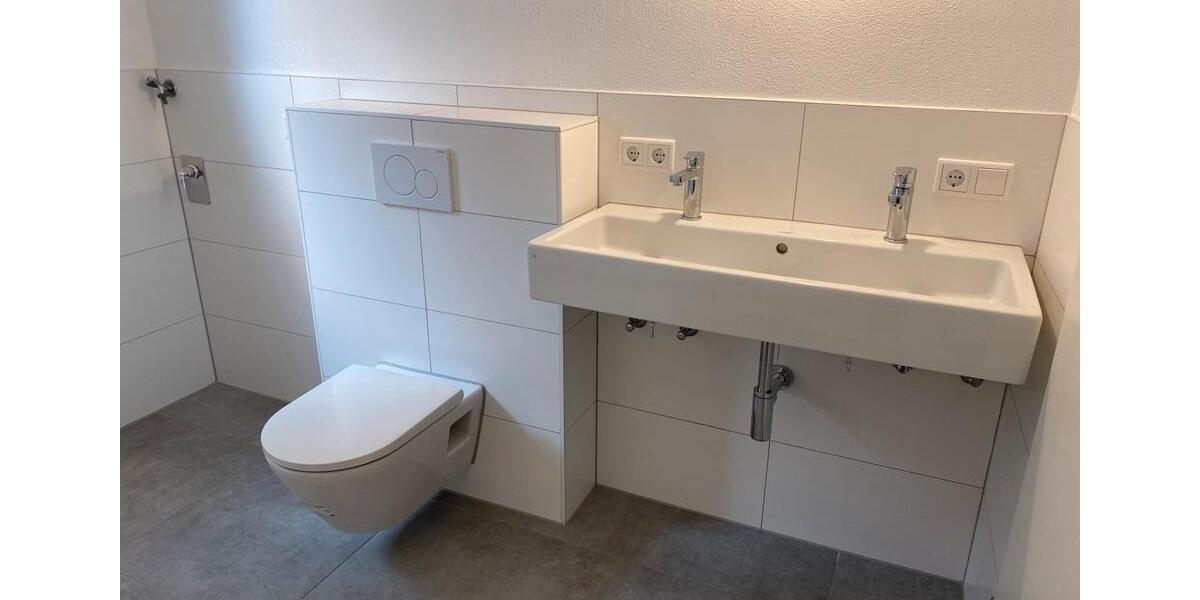 Erdgeschoßwohnung Wildberg - 3 Zimmer, 94 m&sup2;, 915&euro; | Angebot:25477862