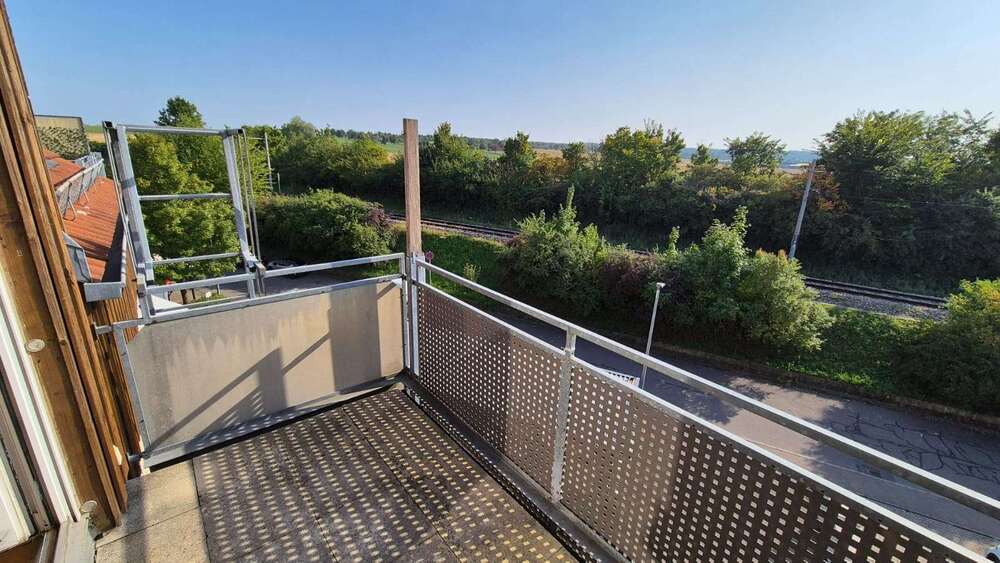 Etagenwohnung Holzgeringen - 3 Zimmer, 73 m&sup2;, 239.000&euro; | Angebot:23124922