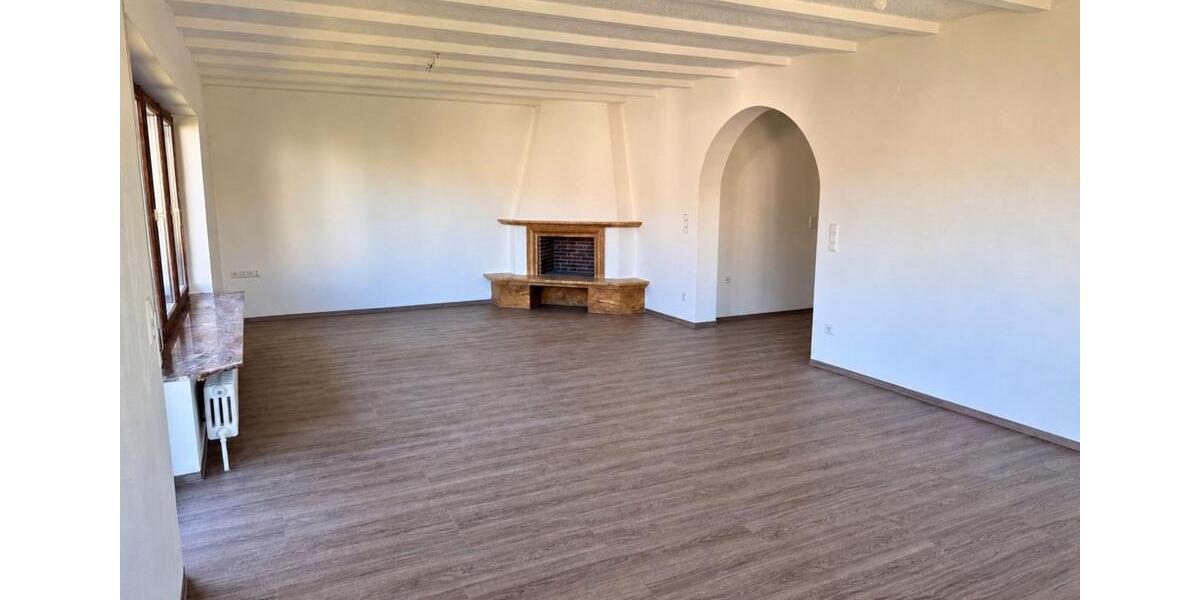Etagenwohnung Pliezhausen - 4 Zimmer, 109 m&sup2;, 1.380&euro; | Angebot:26423371