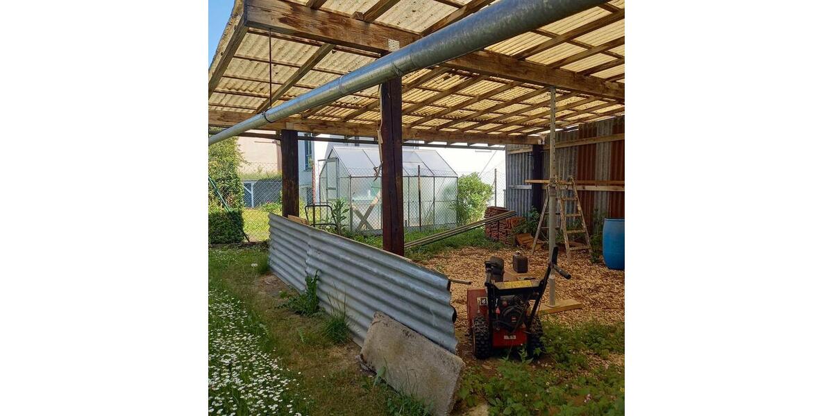 Mehrfamilienhaus, Wohnhaus Bad Urach - 9 Zimmer, 228 m&sup2;, 308.000&euro; | Angebot:27220362