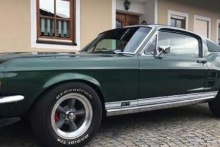 Ford Mustang 4.000 km 72.350 &euro; Reutlingen 72766