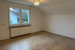 Dachgeschoßwohnung Dettingen an der Erms - 3 Zimmer, 80 m&sup2;, 1.000&euro; | Angebot:25225406