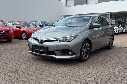 Toyota Auris 157.605 km 9.995 &euro; Stuttgart 70597