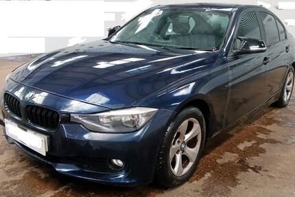 BMW 320 220.000 km 5.500 &euro; Tubingen 72074