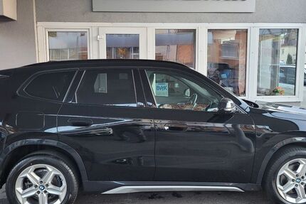 BMW X1 74.123 km 26.999 &euro; Stuttgart 70469