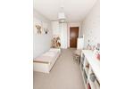 Dachgeschoßwohnung Neckartenzlingen - 4.5 Zimmer, 90 m&sup2;, 370.000&euro; | Angebot:27426943
