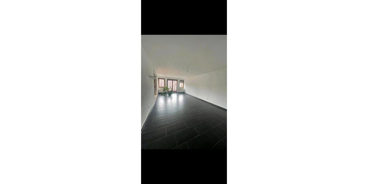 Etagenwohnung Eningen unter Achalm - 3.5 Zimmer, 89 m&sup2;, 319.000&euro; | Angebot:27079111