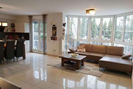 Wohnung Sindelfingen Sindelfingen (Stadt) - 2.5 Zimmer, 99 m&sup2;, 399.000&euro; | Angebot:26050145