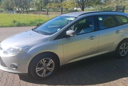 Ford Focus 178.500 km 3.000 &euro; Leinfelden-Echterdingen (Stetten) 70771