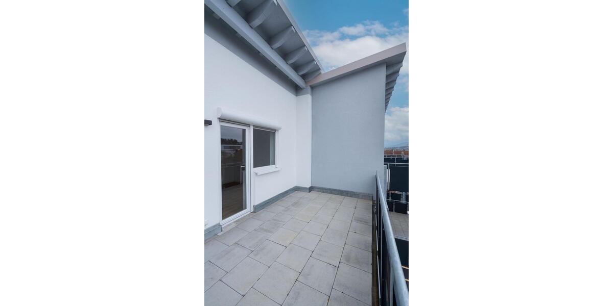 Dachgeschoßwohnung Hechingen - 3 Zimmer, 94 m&sup2;, 1.280&euro; | Angebot:26216355