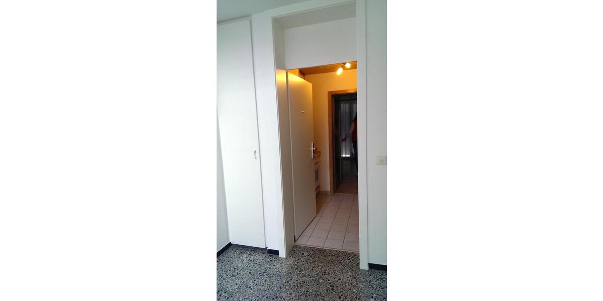 Hochparterre Stuttgart Sillenbuch - 1 Zimmer, 30 m&sup2;, 155.000&euro; | Angebot:27072494