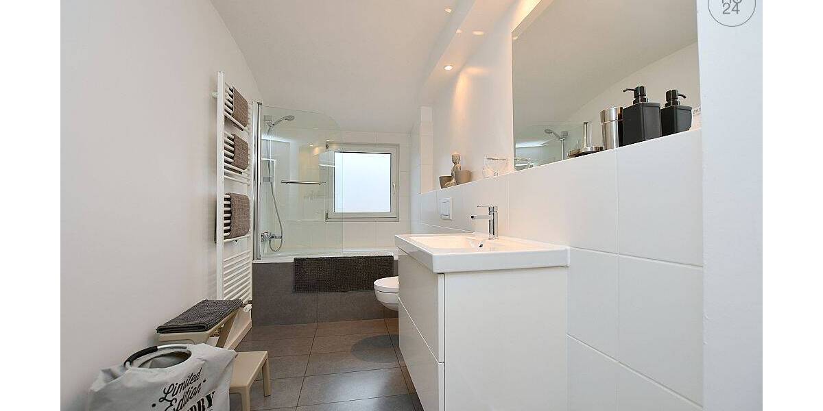 Etagenwohnung Stuttgart West - 2 Zimmer, 47 m&sup2;, 1.550&euro; | Angebot:25742825