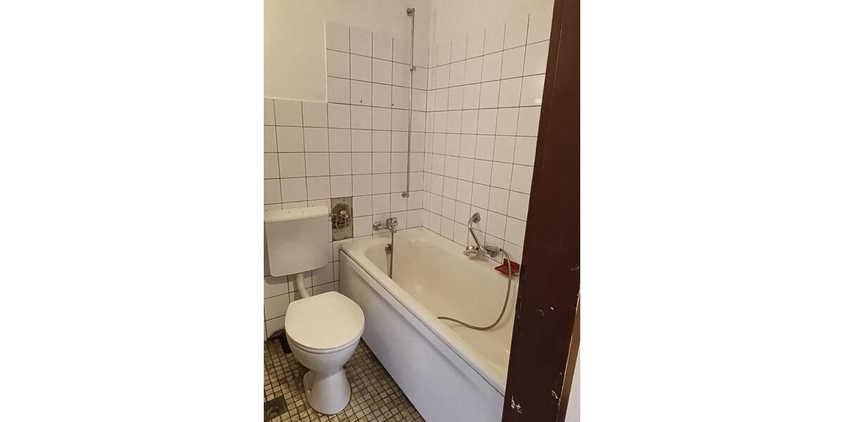 Etagenwohnung Pfullingen - 1 Zimmer, 30 m&sup2;, 84.000&euro; | Angebot:27122505