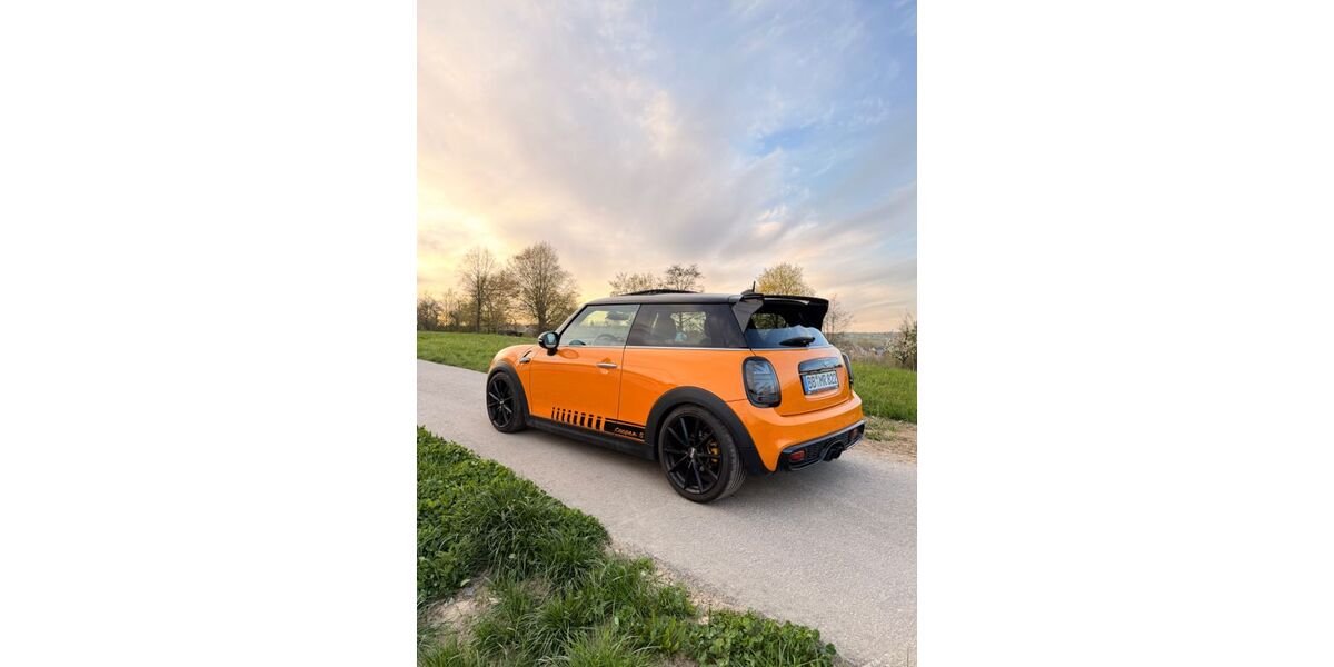 Mini John Cooper Works 144.000 km 19.000 &euro; Herrenberg 71083