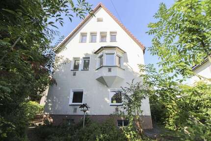 Haus Stuttgart Botnang - 9 Zimmer, 204 m&sup2;, 980.000&euro; | Angebot:27068516