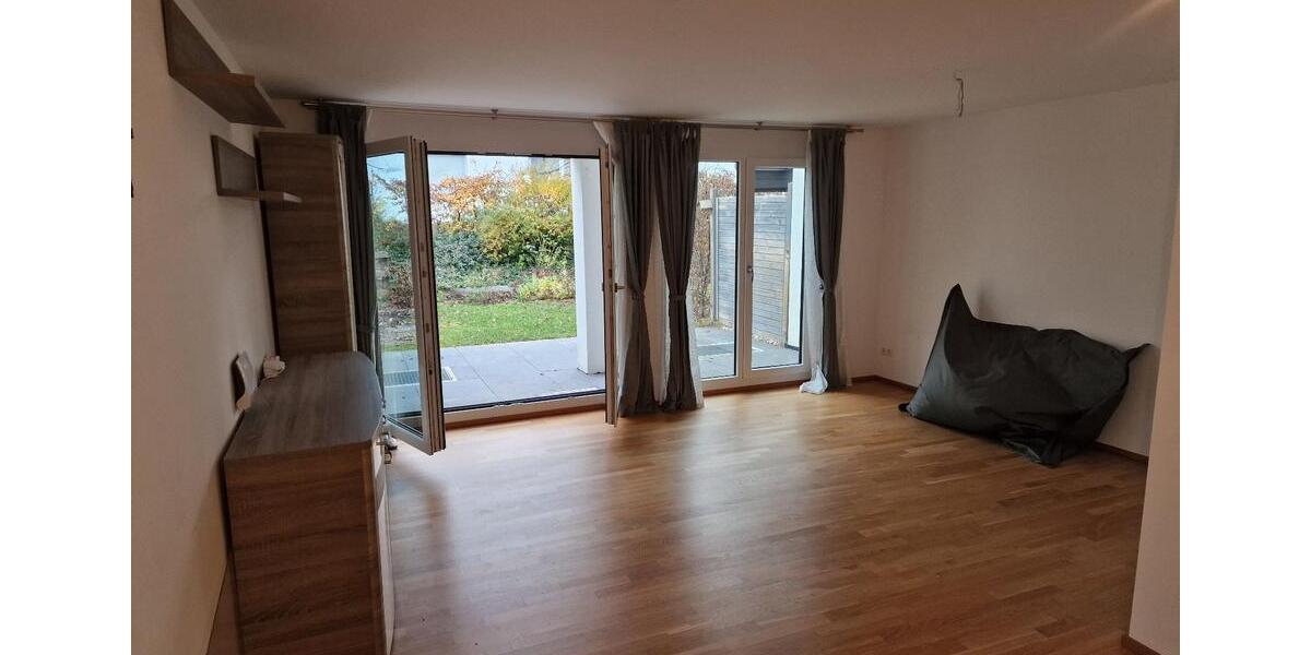 Reihenhaus Böblingen Dagersheim - 5.5 Zimmer, 149 m&sup2;, 840.000&euro; | Angebot:23693095