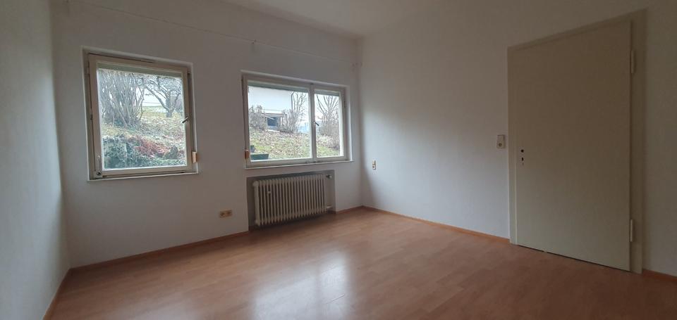 Erdgeschoßwohnung Burladingen - 3.5 Zimmer, 96 m&sup2;, 820&euro; | Angebot:25088759