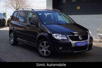 VW Touran 88.000 km 7.999 &euro; Owen 73277
