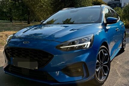 Ford Focus 86.000 km 13.299 &euro; Ostfildern 73760