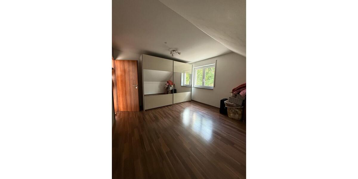 Doppelhaushälfte Reutlingen Sondelfingen - 2 Zimmer, 187 m&sup2;, 849.000&euro; | Angebot:26978129