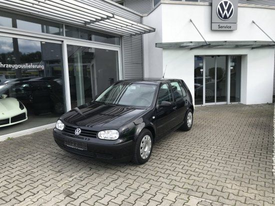VW Golf 75.000 km 4.900 &euro; Wendlingen am Neckar 73240