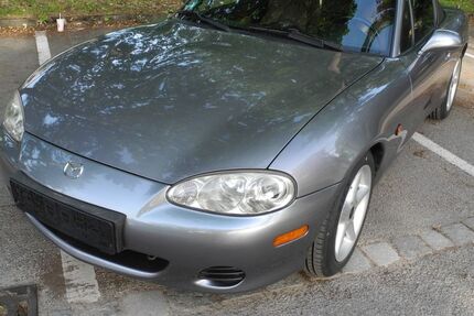Mazda MX-5 66.000 km 9.400 &euro; Stuttgart 70567