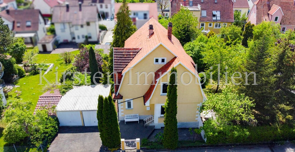 Mehrfamilienhaus, Wohnhaus Bisingen - 6 Zimmer, 360.000&euro; | Angebot:25696015