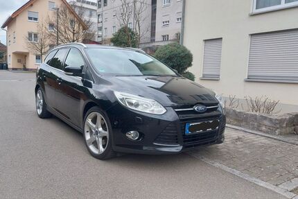 Ford Focus 223.000 km 4.299 &euro; Eningen 72800