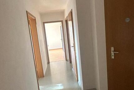 Wohnung Wendlingen am Neckar - 3 Zimmer, 75 m&sup2;, 1.300&euro; | Angebot:25936818