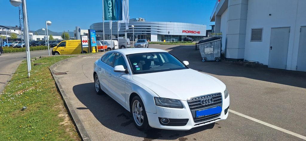 Audi A5 185.000 km 7.490 &euro; Bad Urach 72574