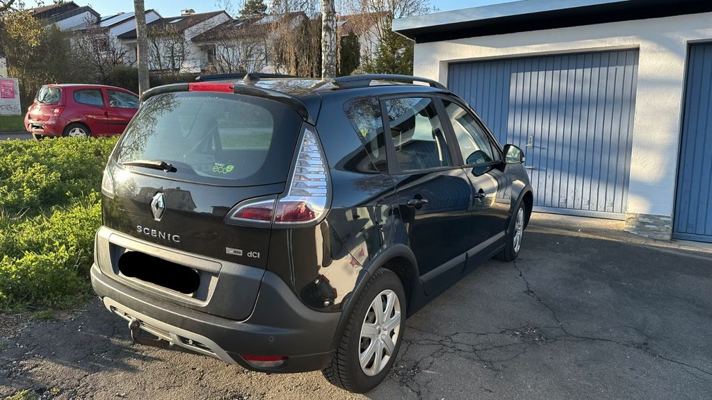 Renault Scenic 152.000 km 5.900 &euro; Stuttgart 70619