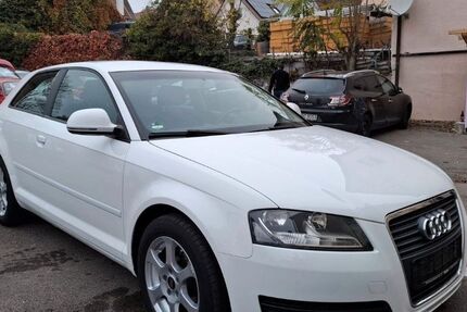 Audi A3 215.000 km 3.450 &euro; Stuttgart 70378