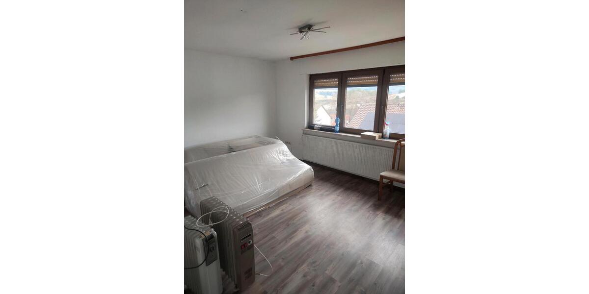 Einfamilienhaus Burladingen - 5 Zimmer, 95 m&sup2;, 210.000&euro; | Angebot:25650200