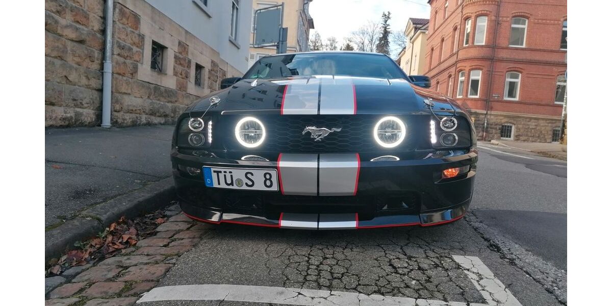 Ford Mustang 170.000 km 19.999 &euro; Tübingen 72072