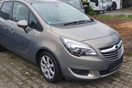 Opel Meriva 128.000 km 7.499 &euro; Wendlingen 73240