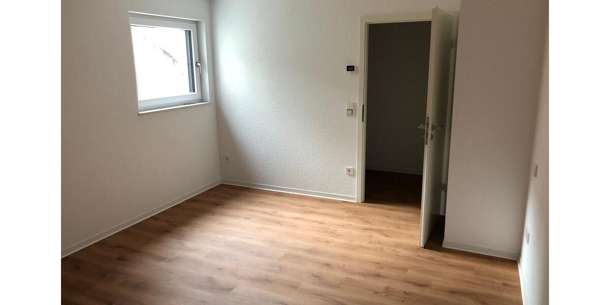 Etagenwohnung Reutlingen Altenburg - 2.5 Zimmer, 60 m&sup2;, 765&euro; | Angebot:26448414