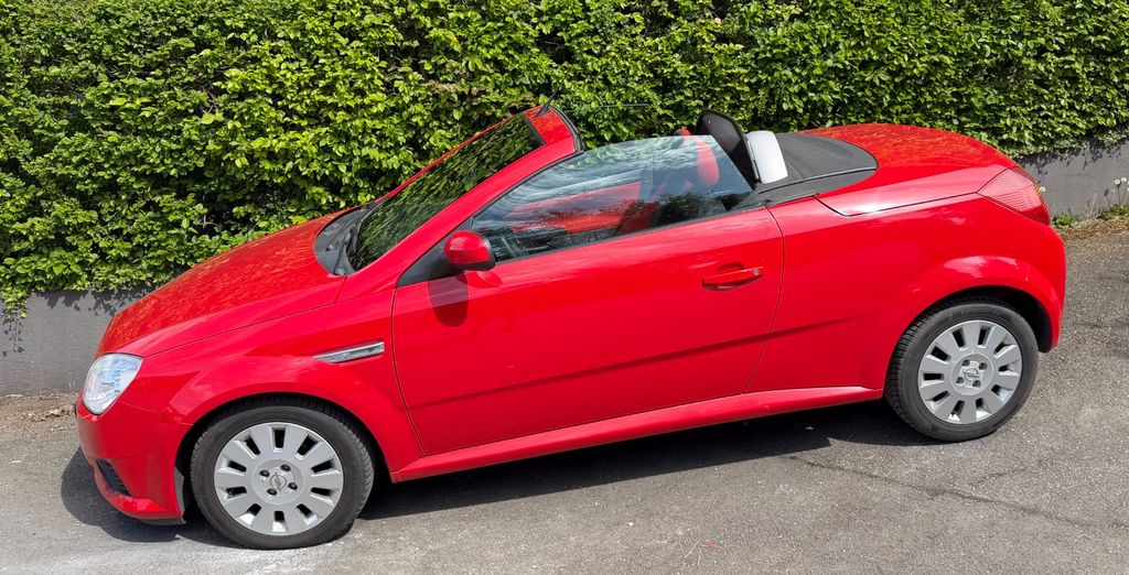 Opel Tigra 90.000 km 3.200 &euro; Oberboihingen 72644