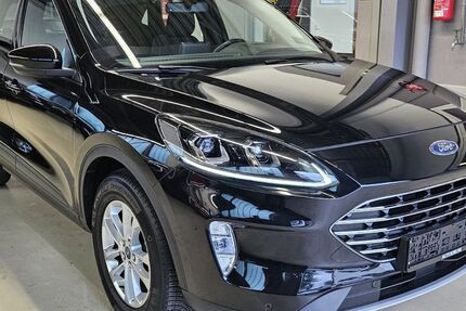 Ford Kuga 40.700 km 21.200 &euro; Neckartailfingen 72666