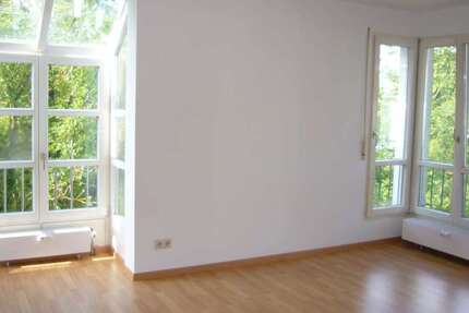 Wohnung Reutlingen - 2 Zimmer, 53 m&sup2;, 700&euro; | Angebot:25975214