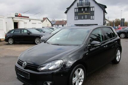 VW Golf 74.000 km 8.990 &euro; Böblingen 71032