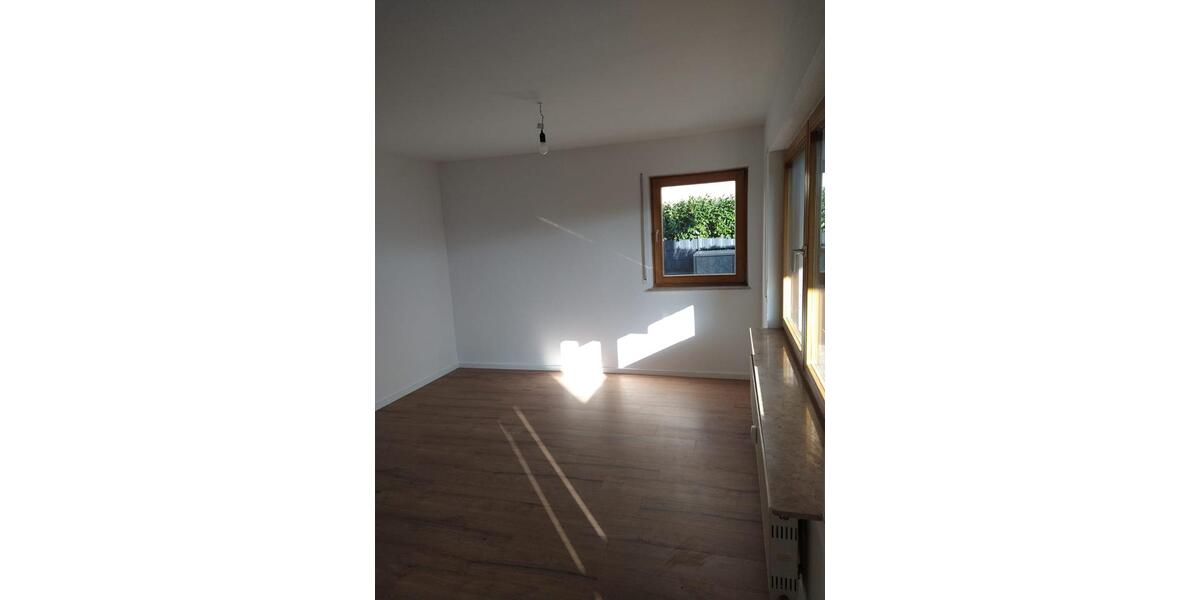 Erdgeschoßwohnung Filderstadt - 2 Zimmer, 54 m&sup2;, 810&euro; | Angebot:25821676