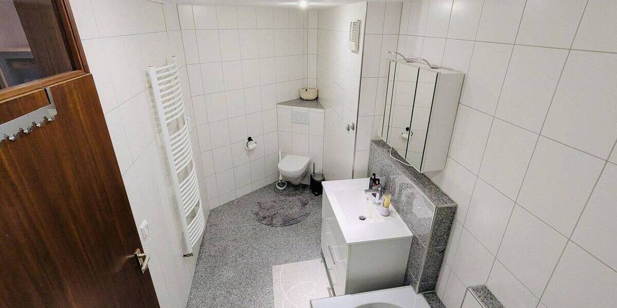 Etagenwohnung Böblingen Dagersheim - 4 Zimmer, 142 m&sup2;, 579.000&euro; | Angebot:26053454