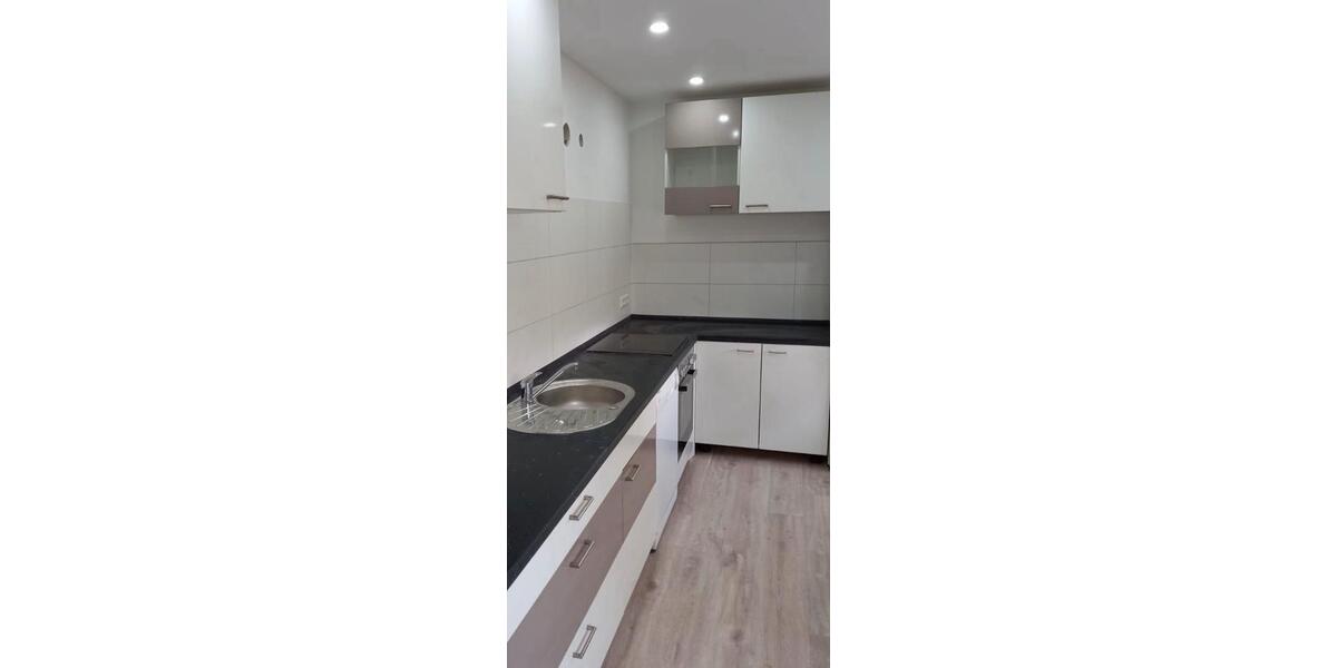 Erdgeschoßwohnung Horb am Neckar - 4.5 Zimmer, 92 m&sup2;, 265.000&euro; | Angebot:25287526