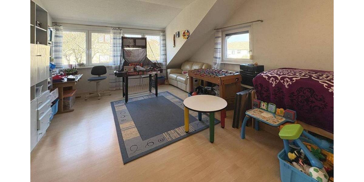 Einfamilienhaus Hechingen - 9 Zimmer, 220 m&sup2;, 650.000&euro; | Angebot:26029373
