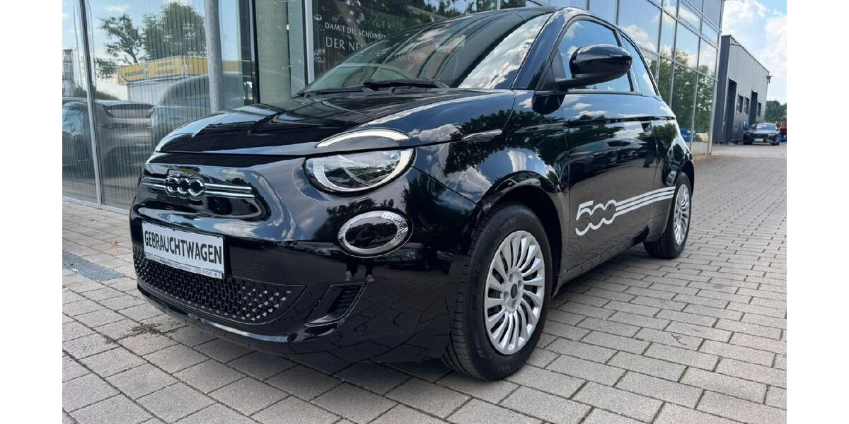 Fiat 500e 2.999 km 15.400 &euro; Böblingen 71034