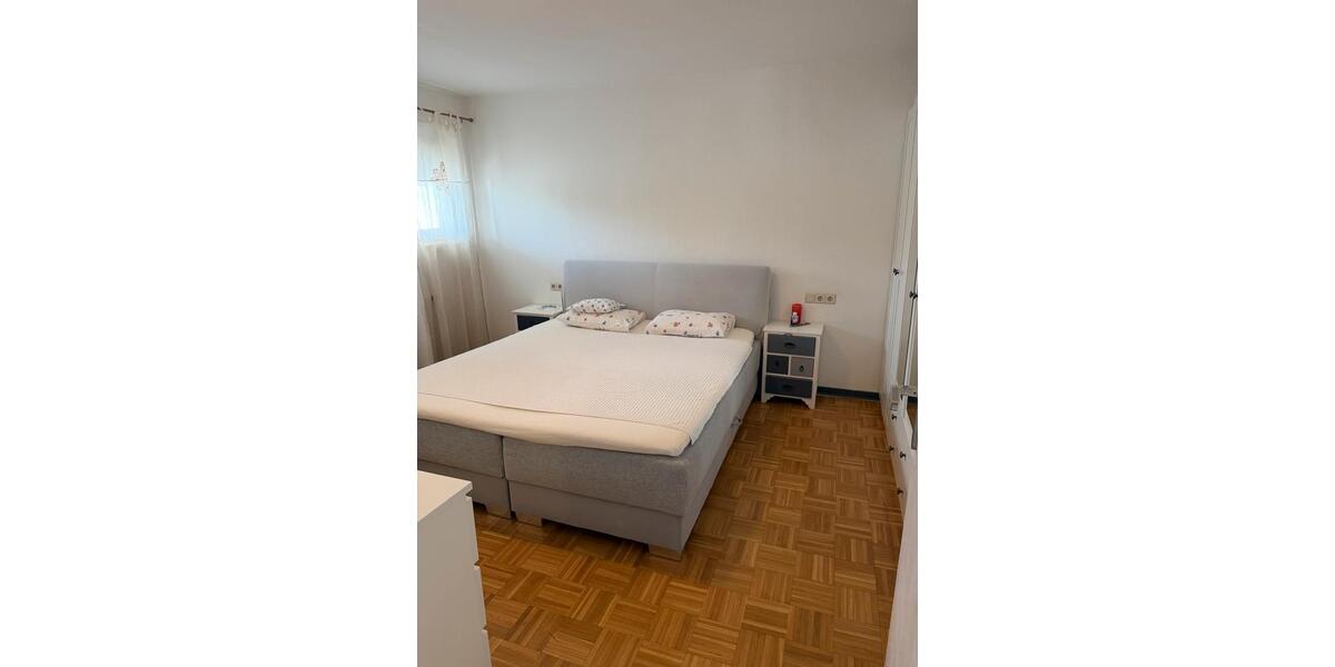 Etagenwohnung Nürtingen - 4 Zimmer, 84 m&sup2;, 360.000&euro; | Angebot:27168908
